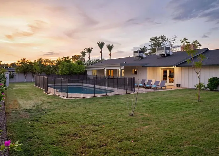 The Claremont - Chic Luxe Putting & Pool